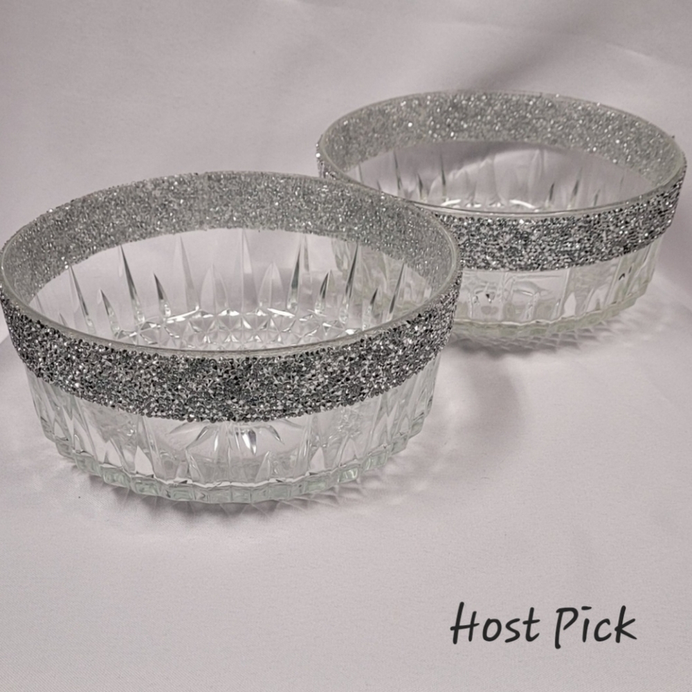 Two Piece Arcoroc Starburst Bowls *** HOST PICK ***